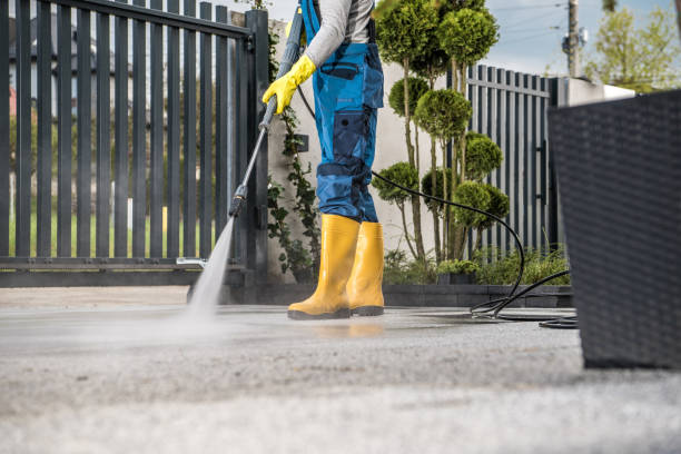 Fence Pressure Washing in Westhaven Moonstone, CA